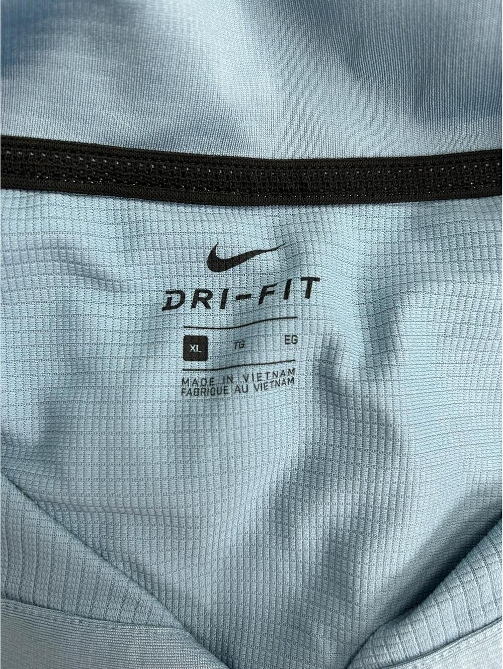 Nike Dri-FIT Light Blue Polo Shirt - Picture 5 of 6